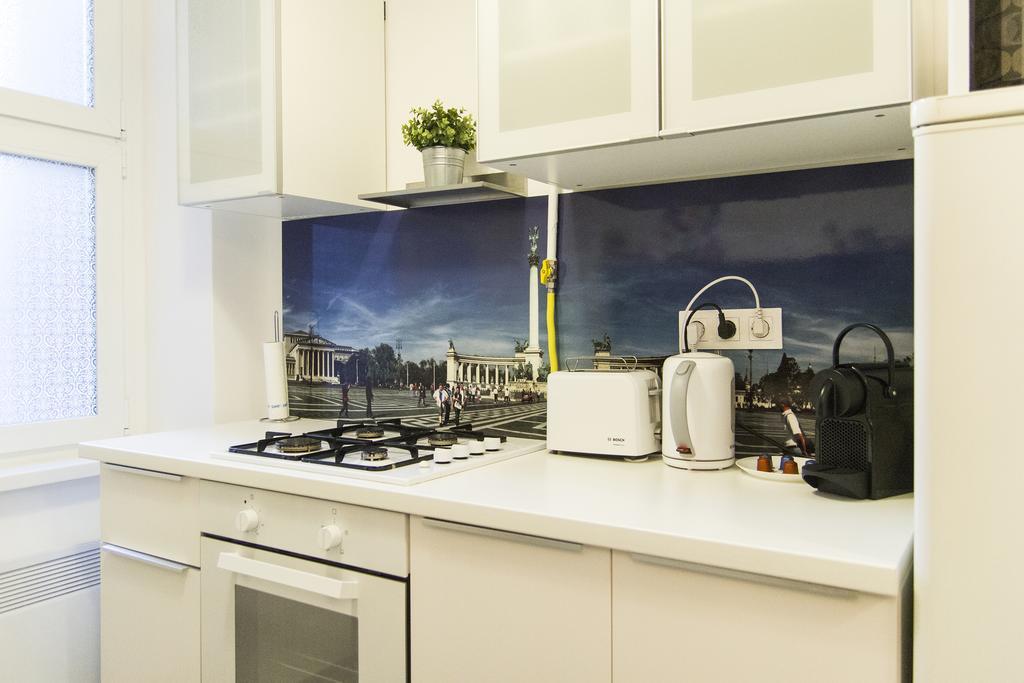 Bright 2Br&Ac Apt At Astoria Budapest Extérieur photo